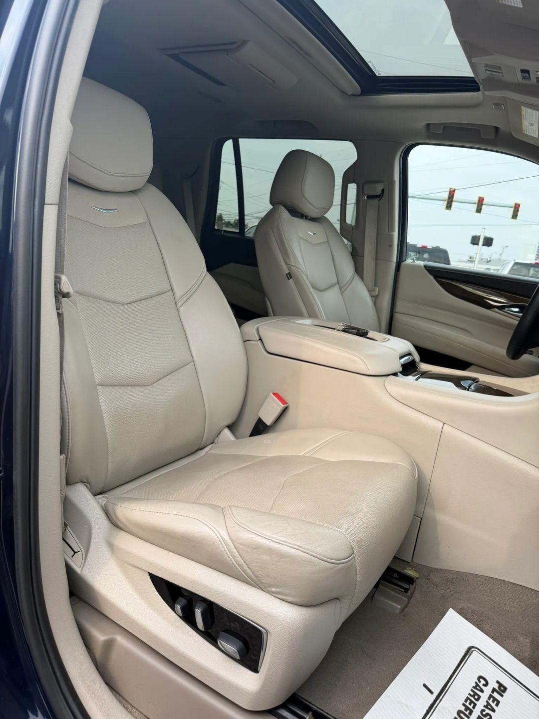 Cadillac Escalade  2018