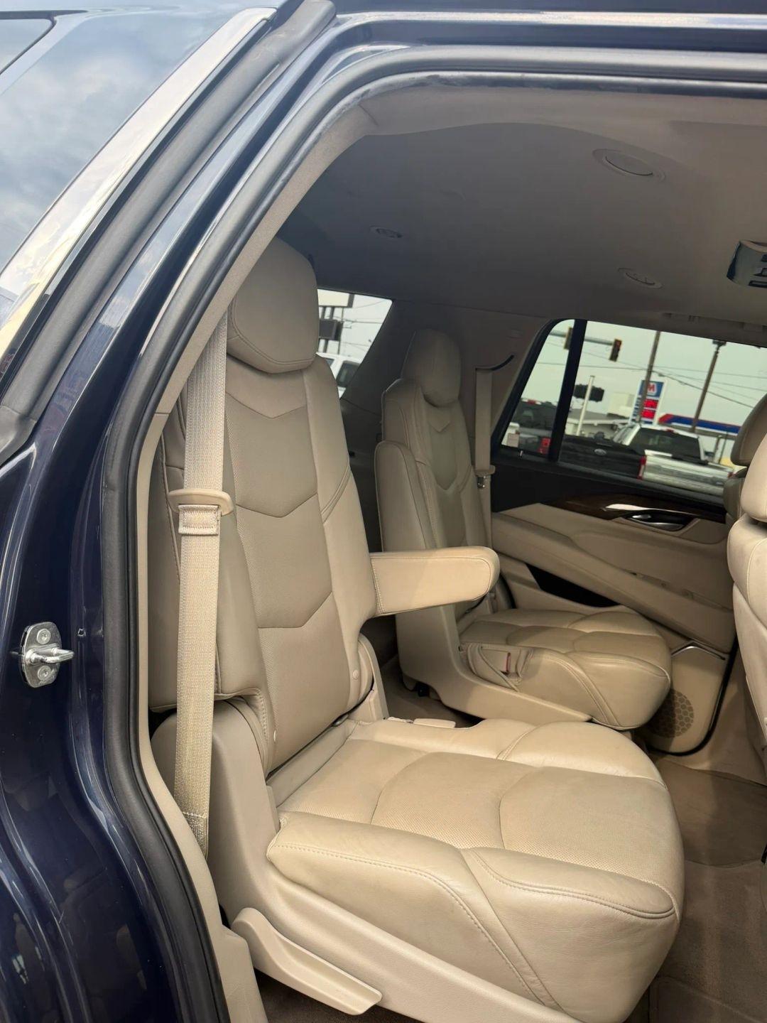 Cadillac Escalade  2018