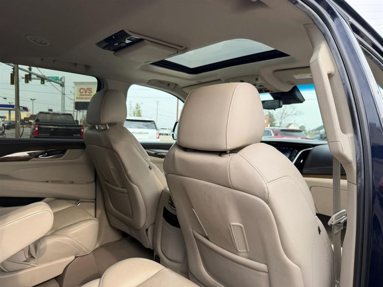 Cadillac Escalade  2018