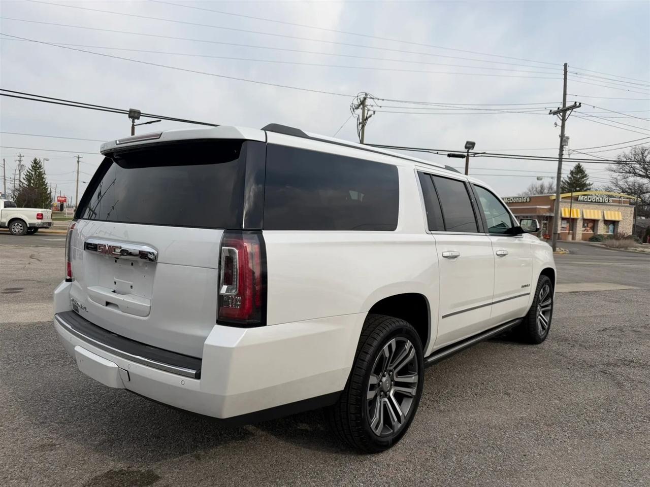 GMC Yukon XL  2020
