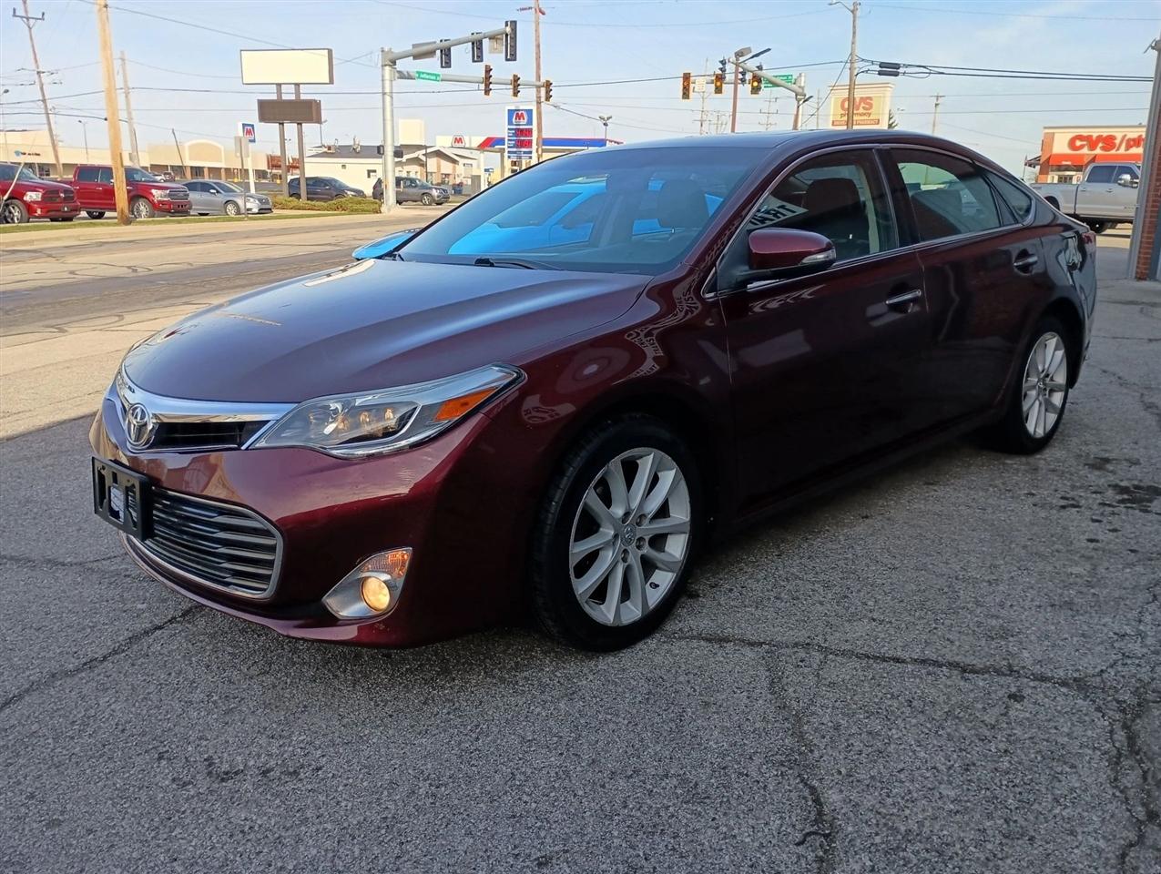 Toyota Avalon  2013