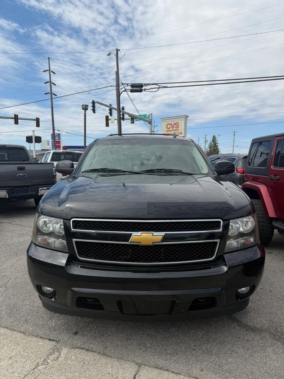 Chevrolet Suburban  2009