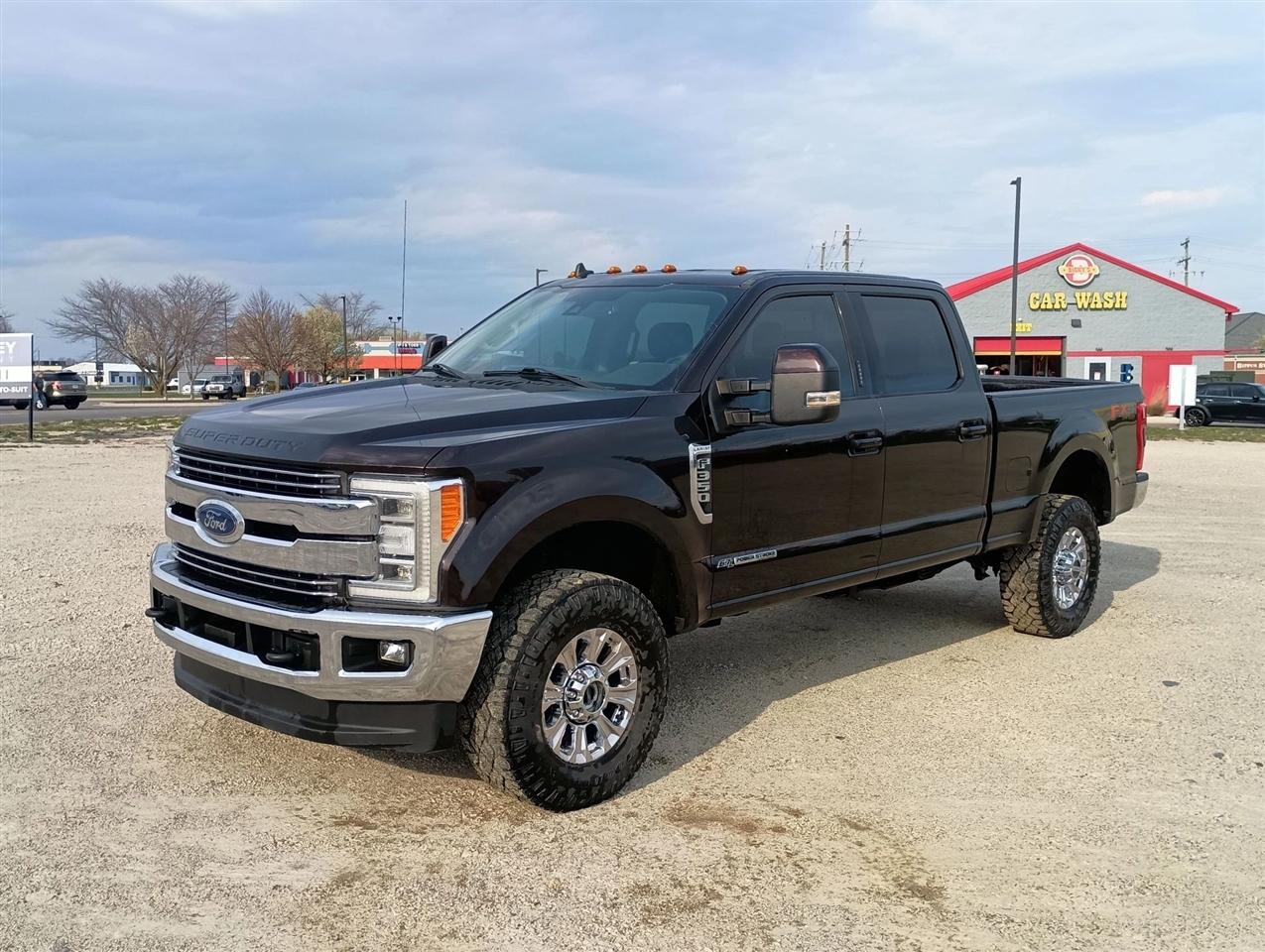 2019 Ford F-350 SD Lariat Pickup 4D 6 3/4 ft