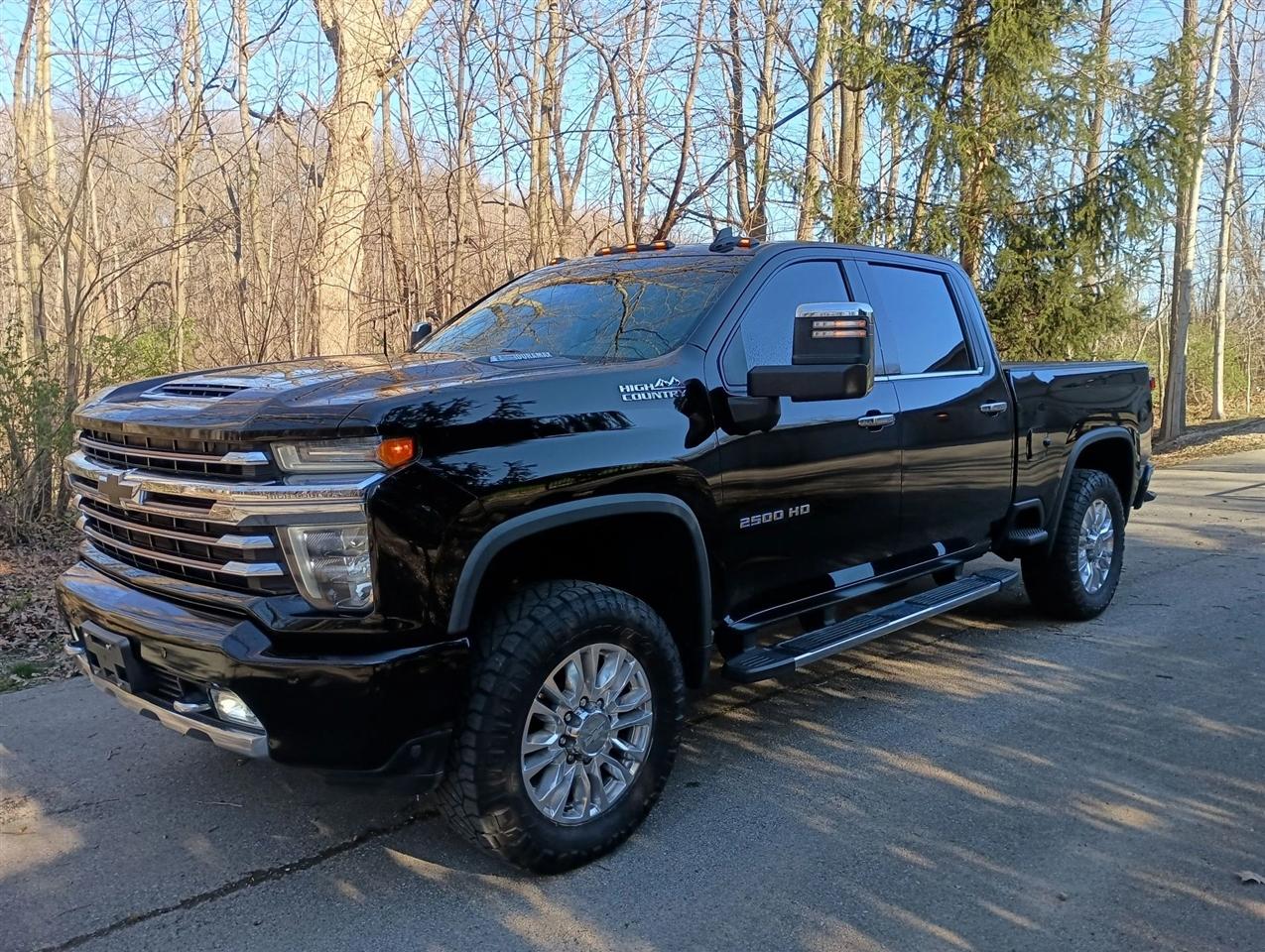 2020 Chevrolet Silverado 2500HD High Country Pickup 4D 6 1/2 ft