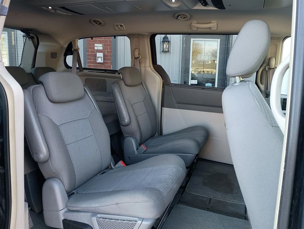 Dodge Grand Caravan  2010