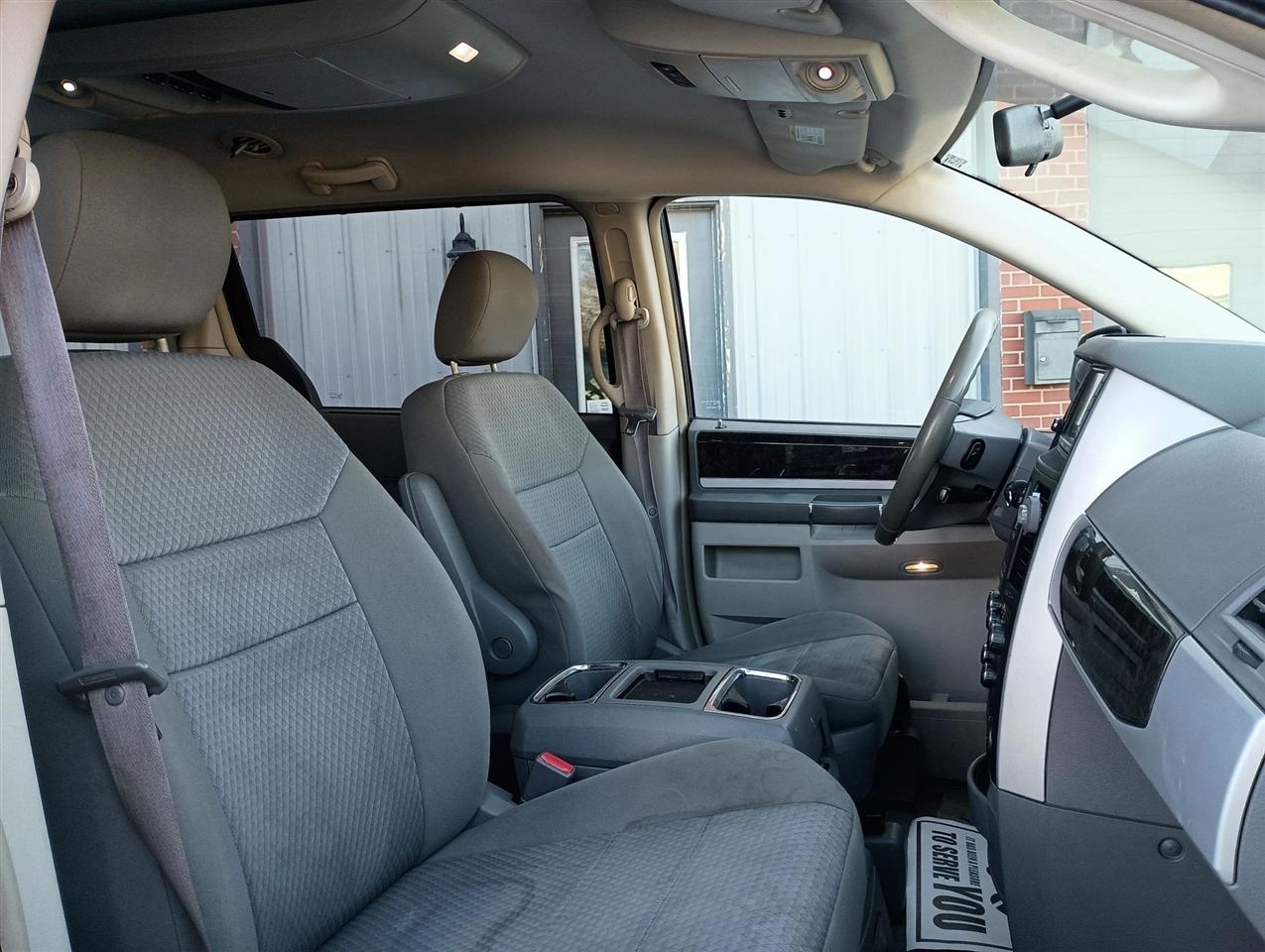 Dodge Grand Caravan  2010