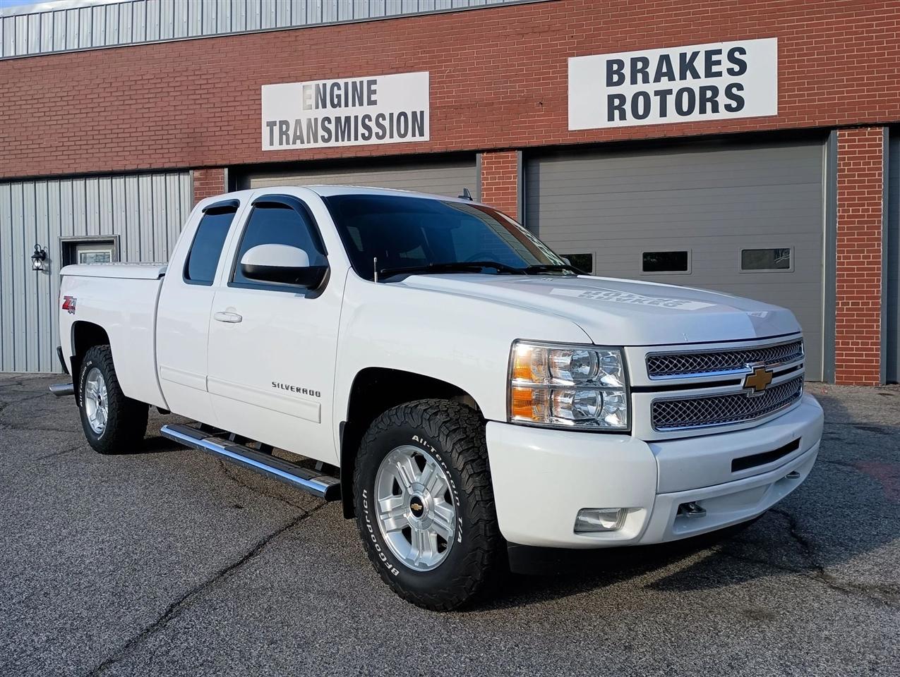 2013 Chevrolet Silverado 1500 LT Pickup 4D 6 1/2 ft