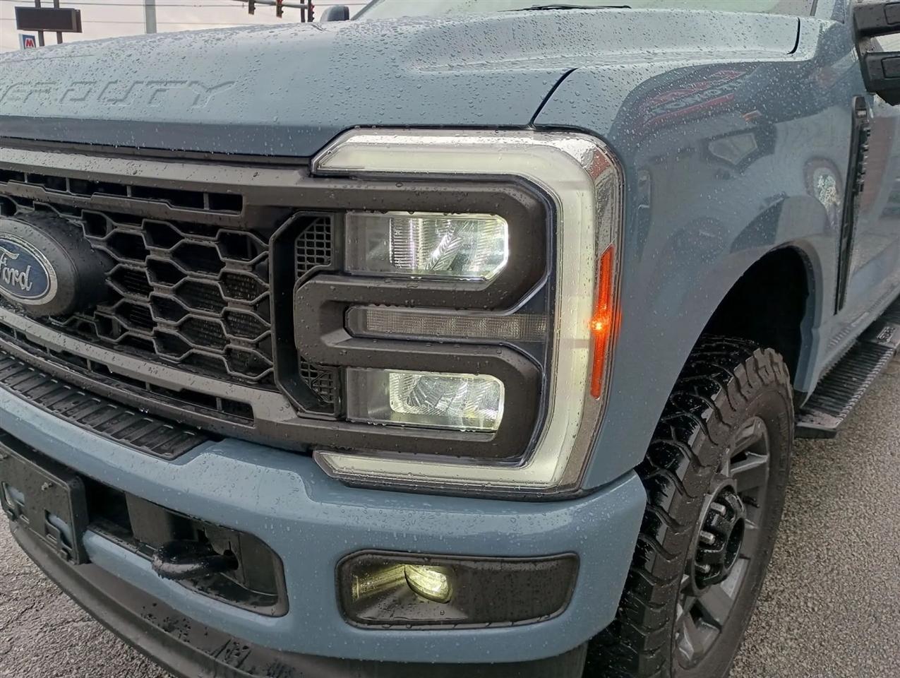 Ford F-250 SD  2023