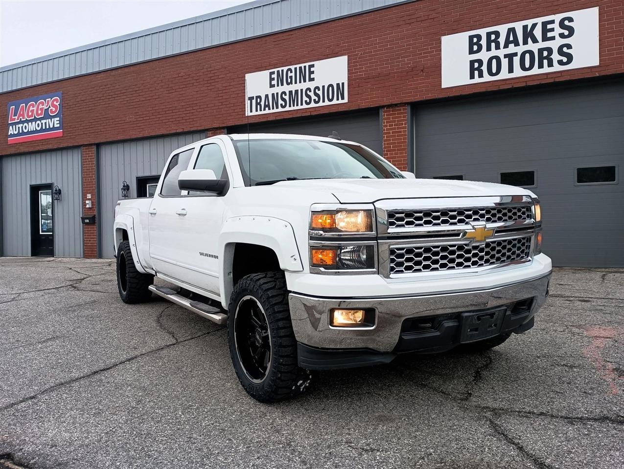 2015 Chevrolet Silverado 1500 LT Pickup 4D 6 1/2 ft