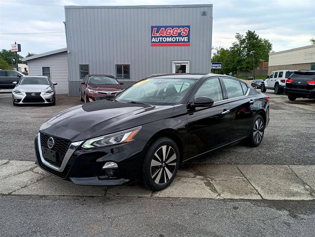 Nissan Altima  2020