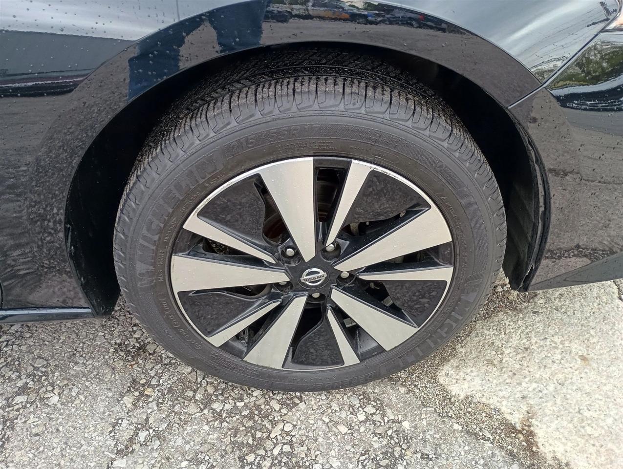 Nissan Altima  2020