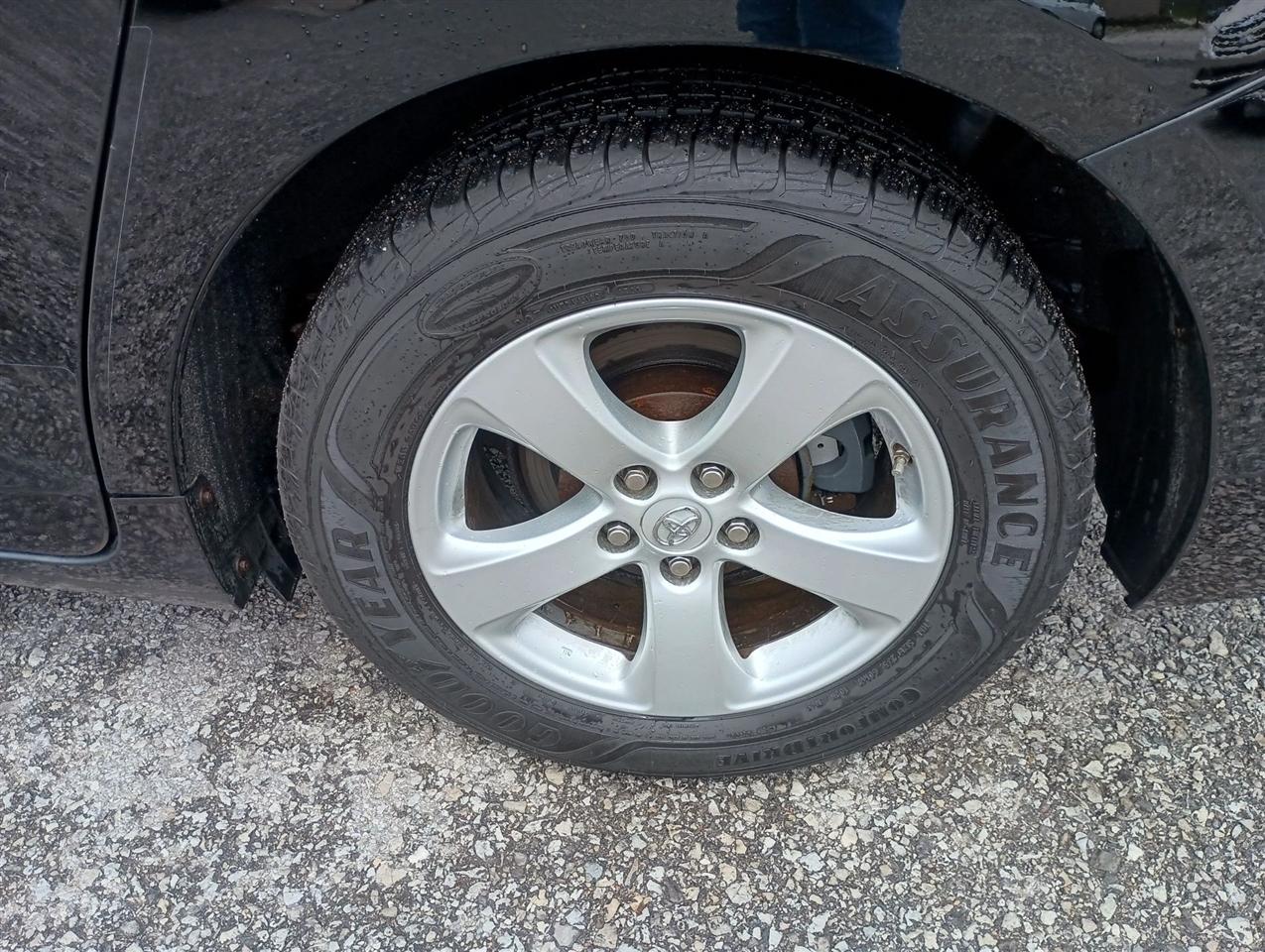 Toyota Sienna  2013