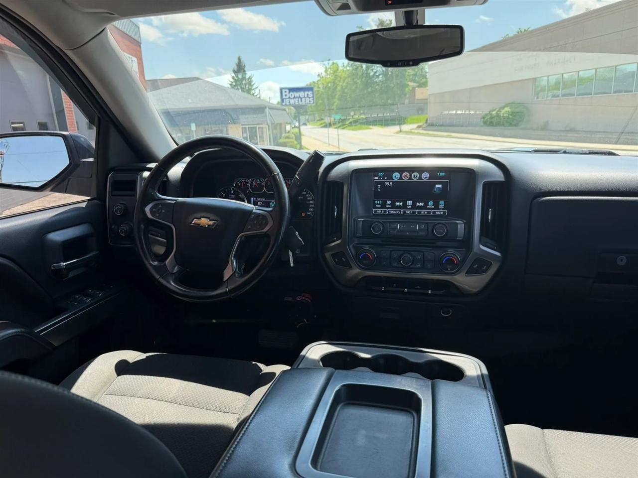 Chevrolet Silverado 1500  2018