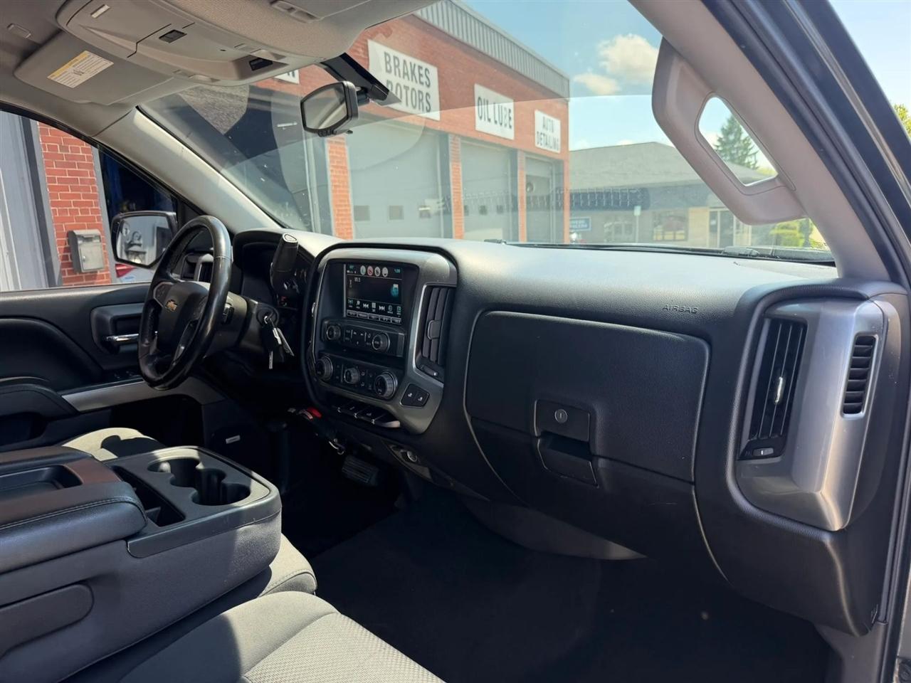 Chevrolet Silverado 1500  2018