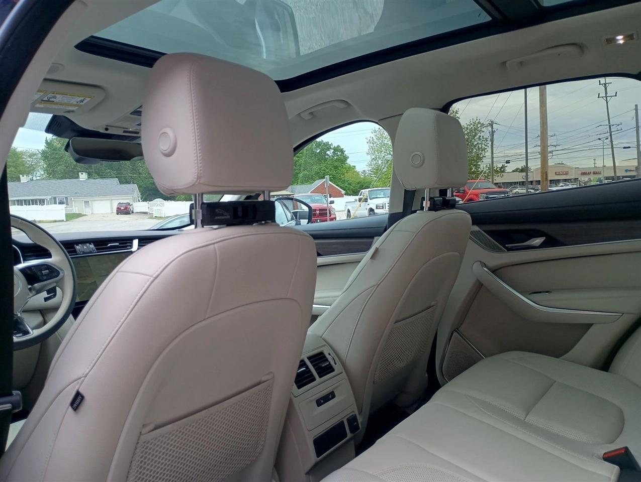 Jaguar F-Pace  2023