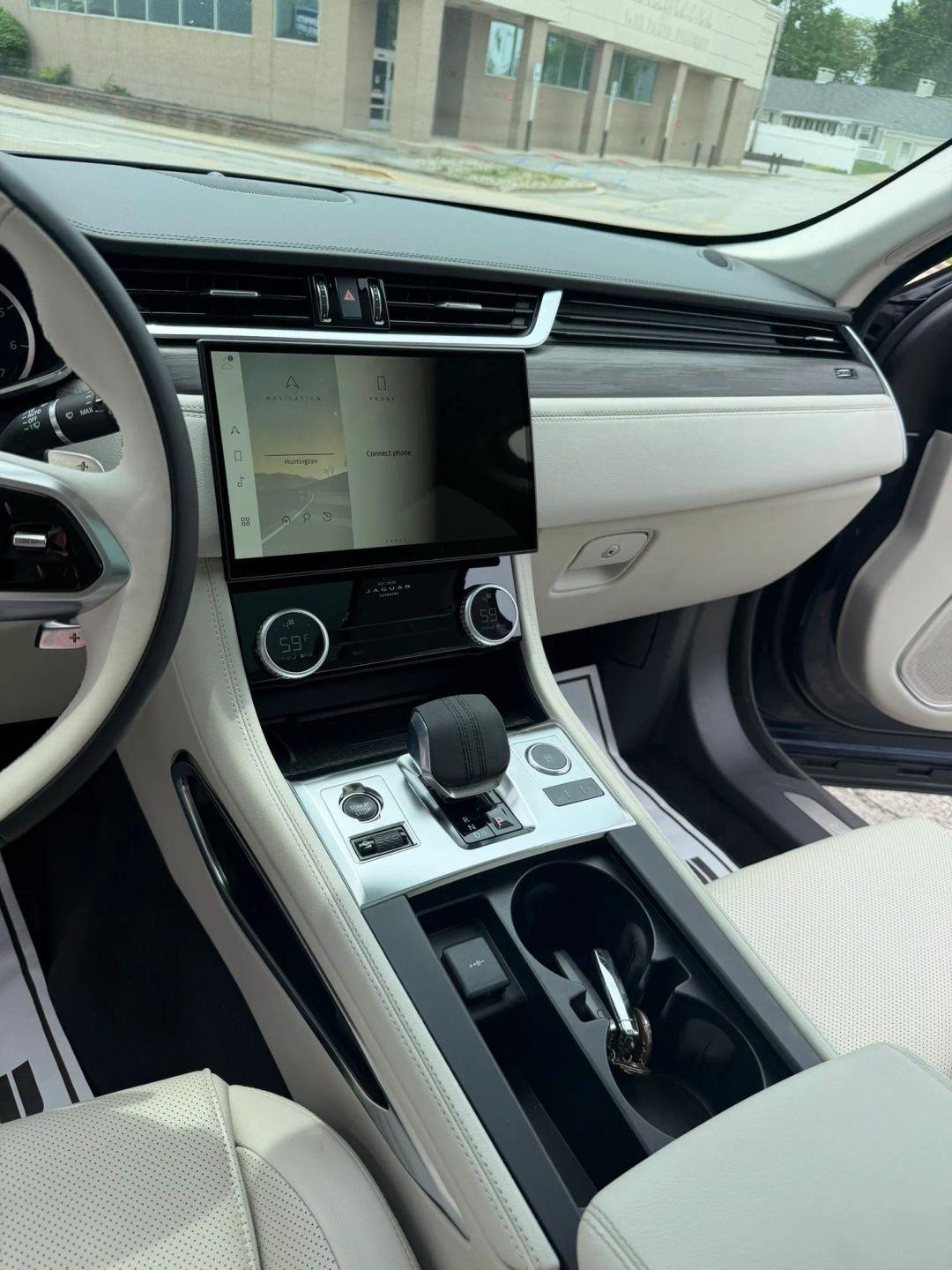 Jaguar F-Pace  2023