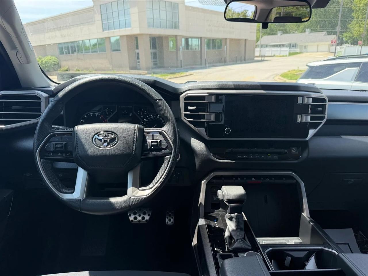 Toyota Tundra  2023