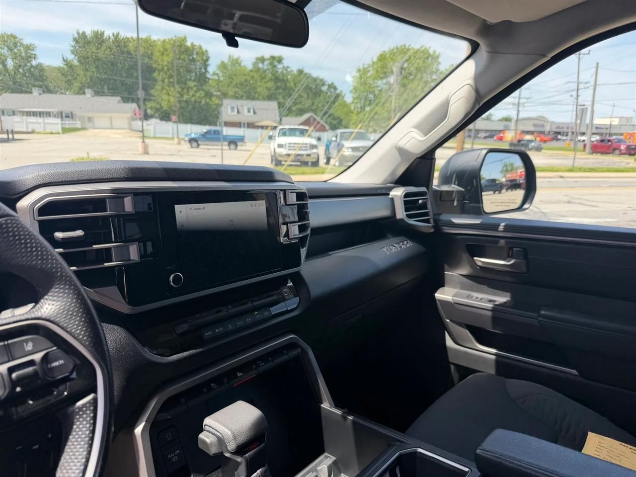 Toyota Tundra  2023