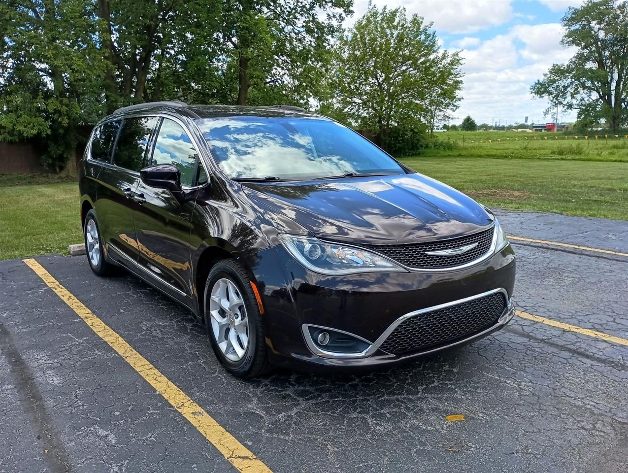 Chrysler Pacifica  2017