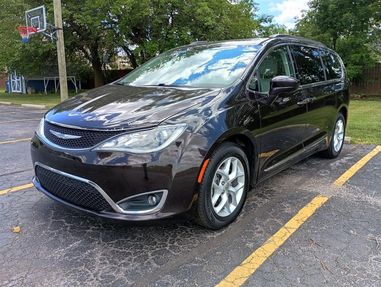Chrysler Pacifica  2017