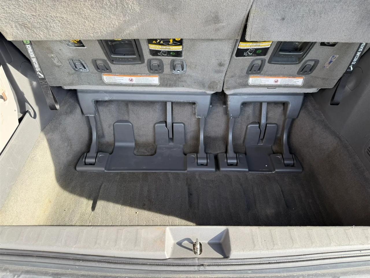 Toyota Sienna  2017