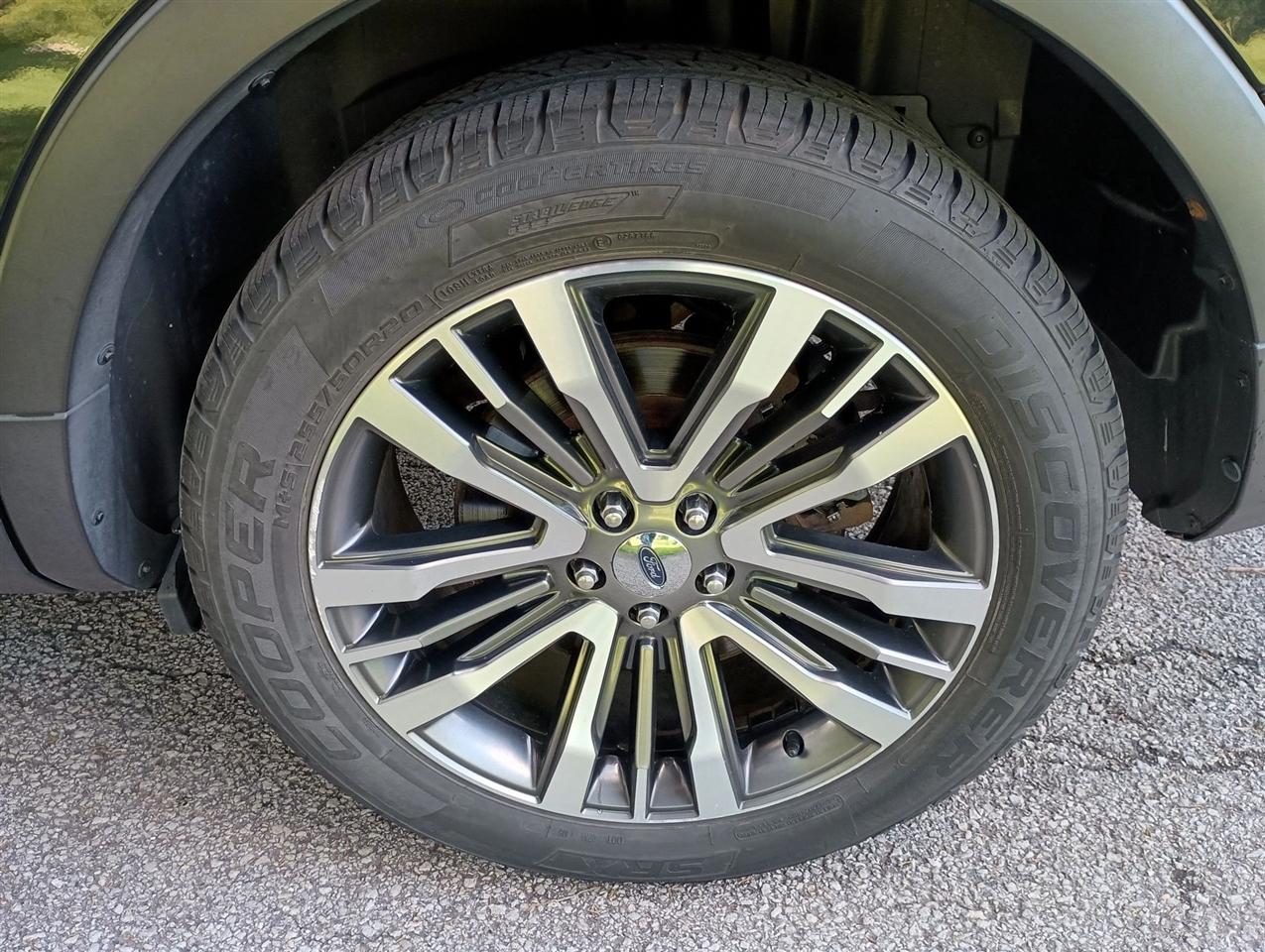 Ford Explorer  2016