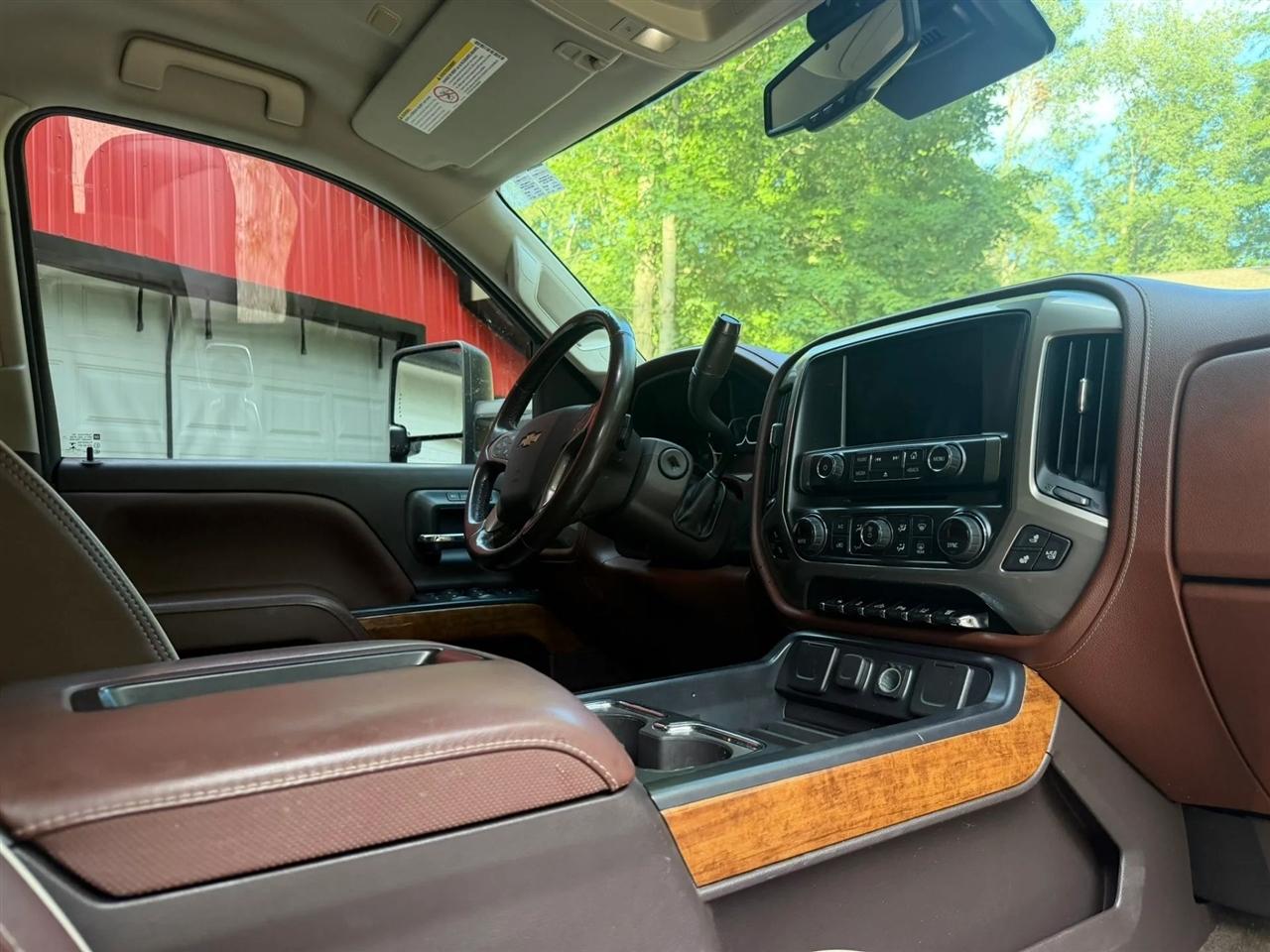 Chevrolet Silverado 2500HD  2015