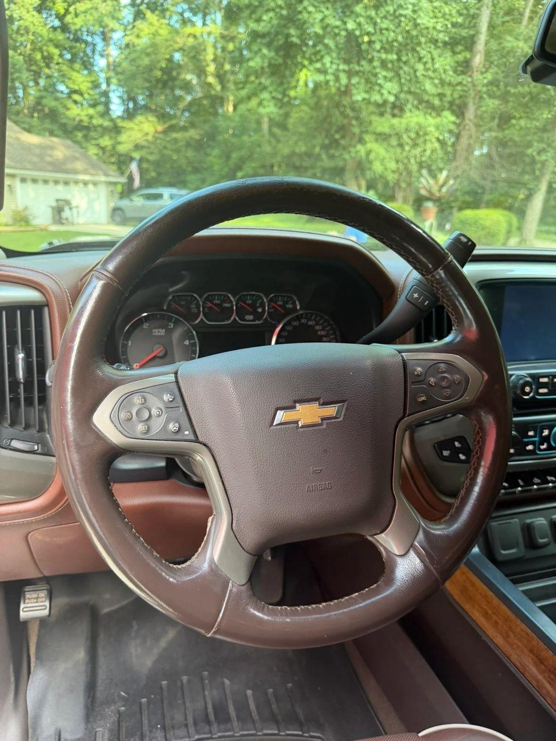 Chevrolet Silverado 2500HD  2015