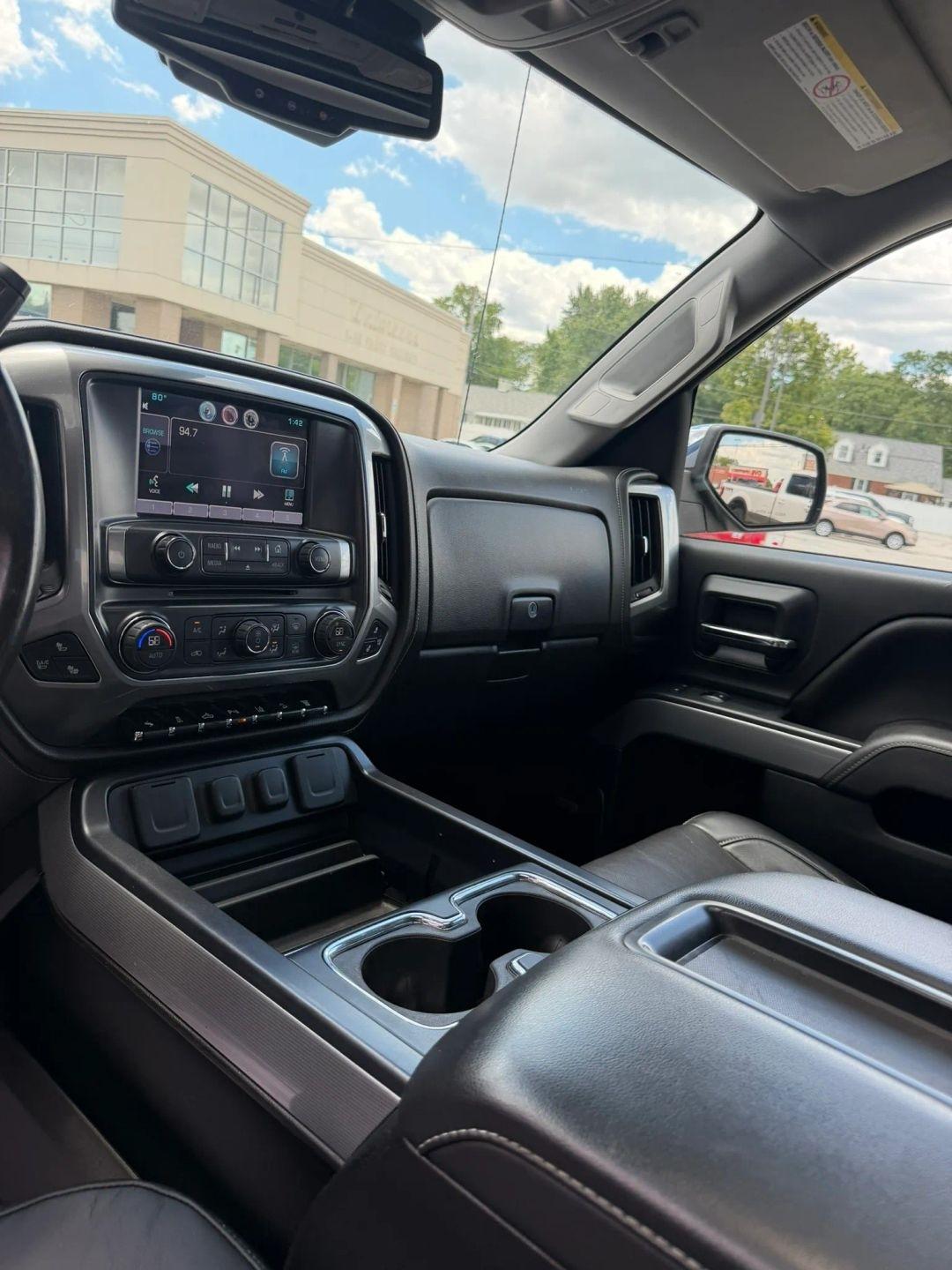 Chevrolet Silverado 2500HD  2015