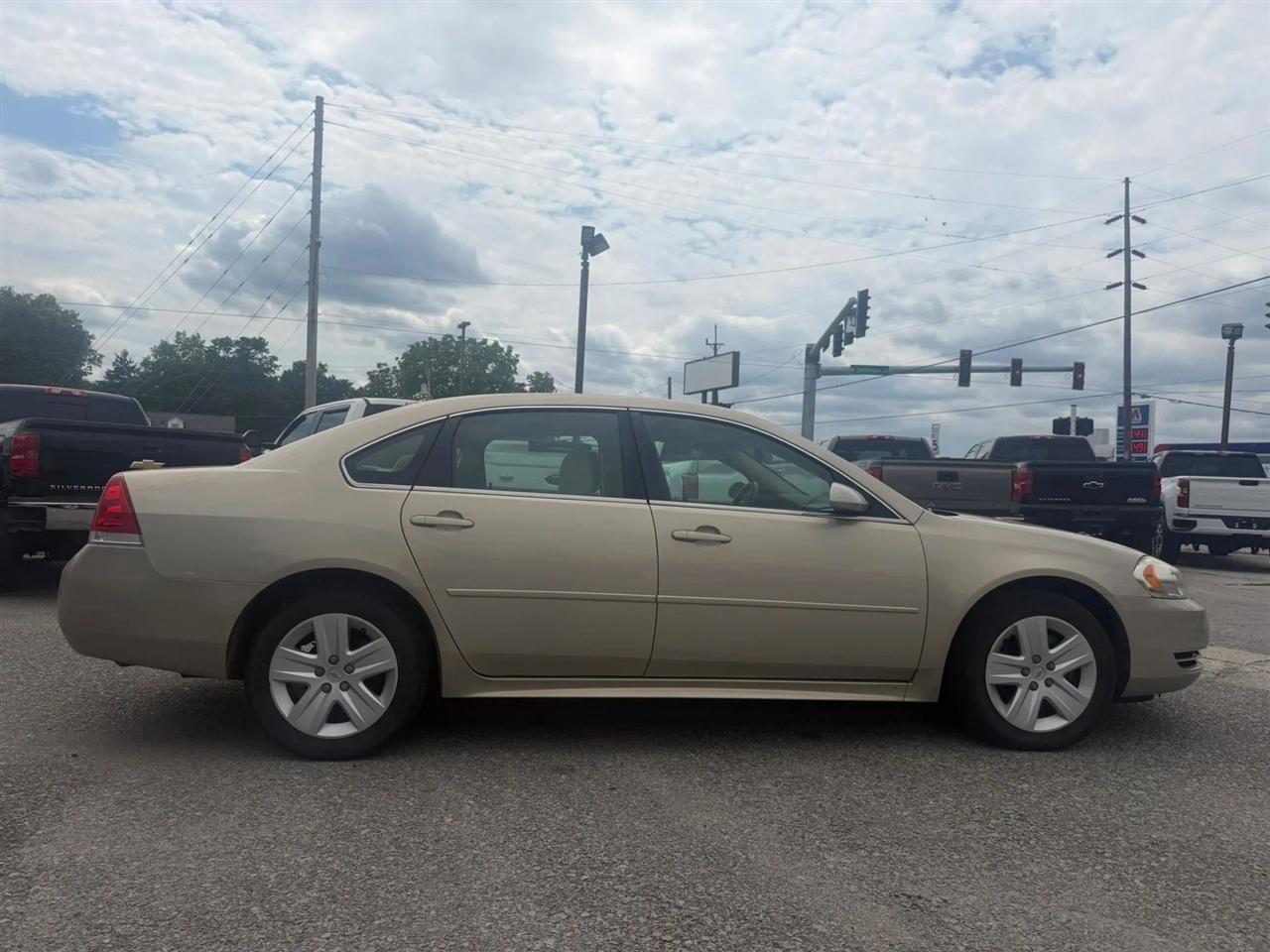 Chevrolet Impala  2010