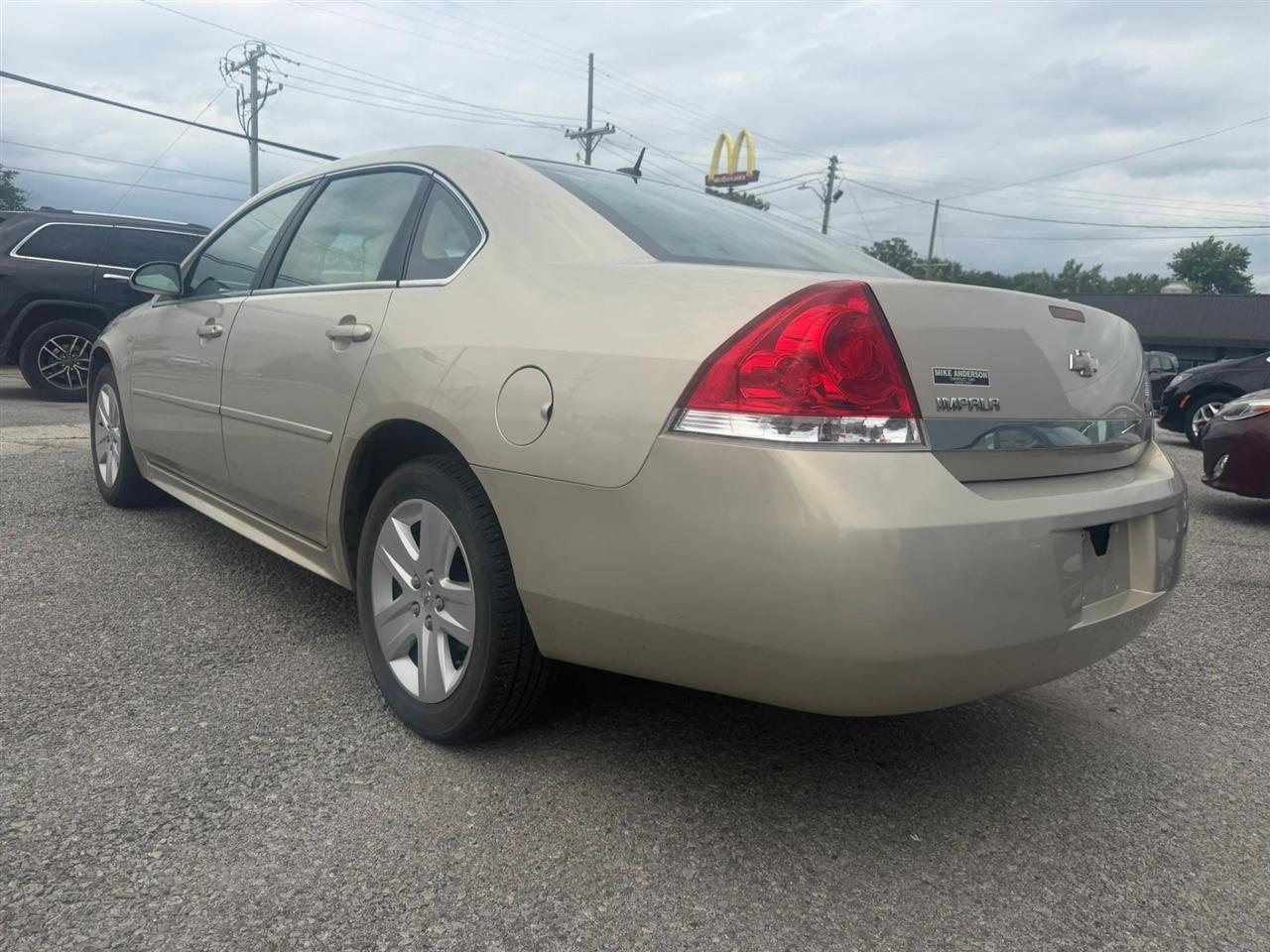 Chevrolet Impala  2010