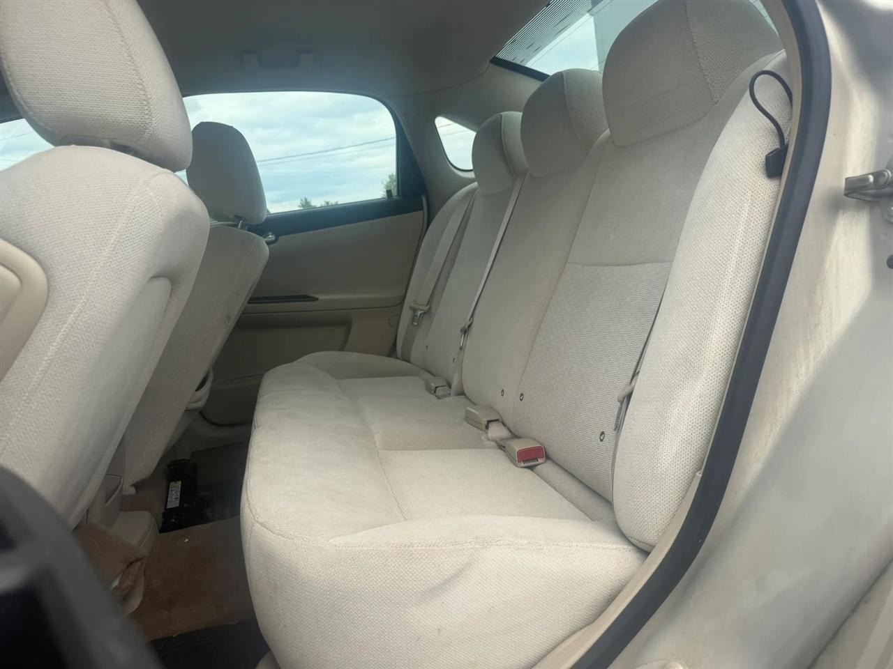 Chevrolet Impala  2010