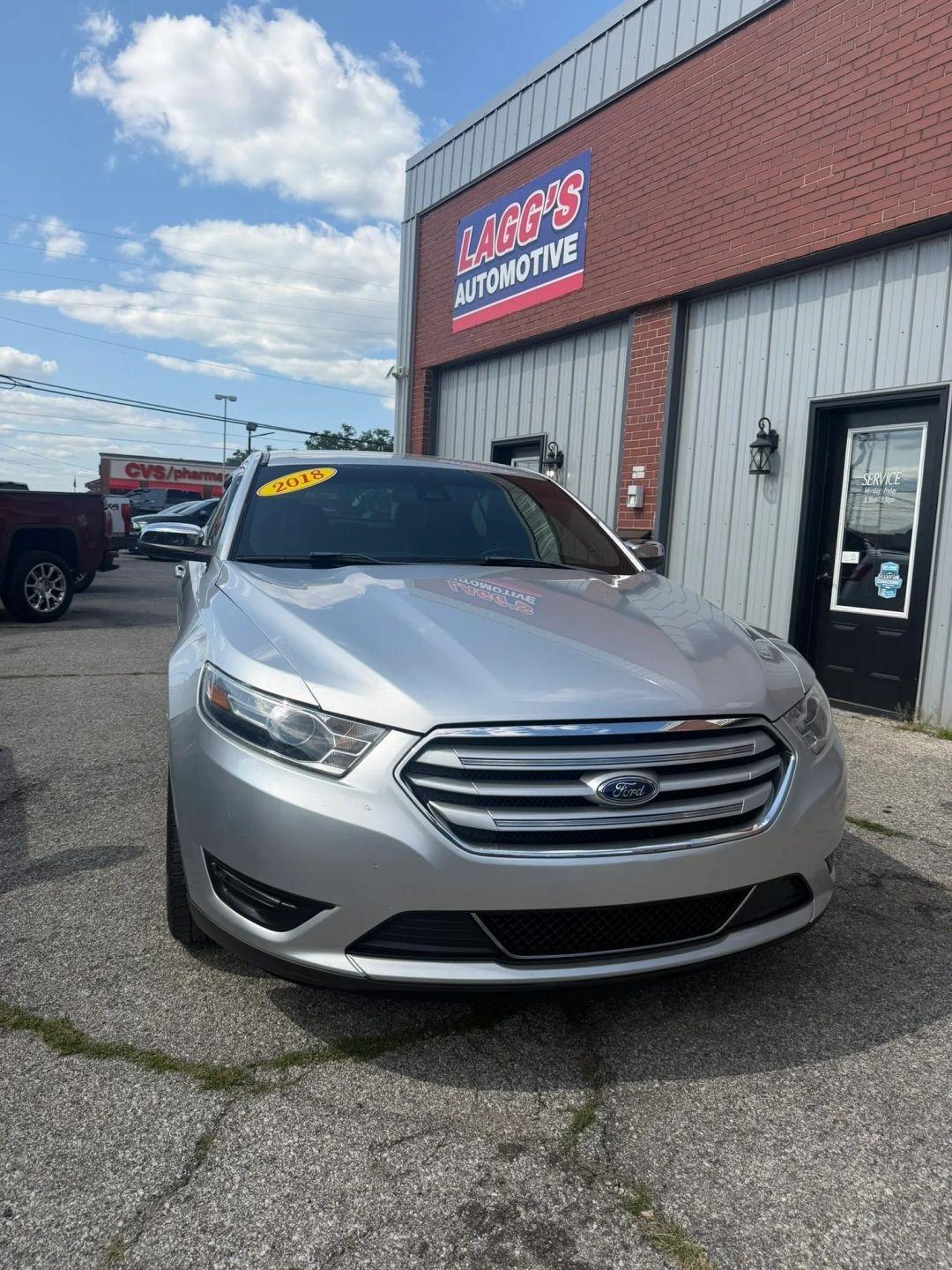 Ford Taurus  2018