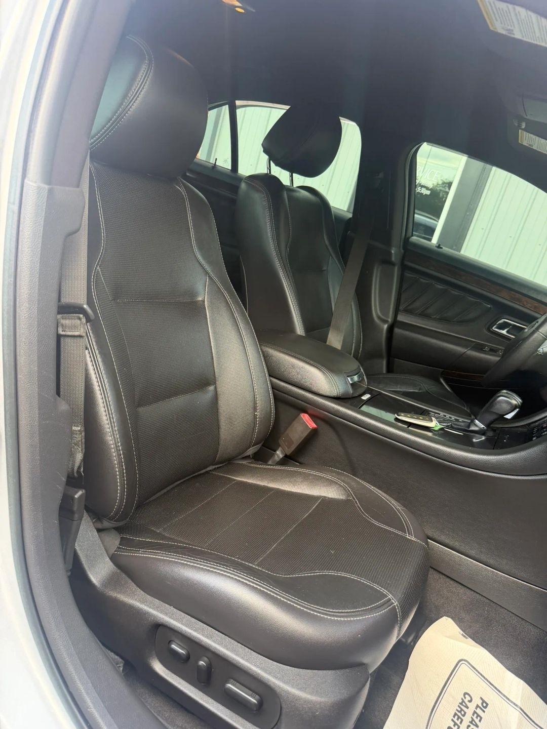 Ford Taurus  2018