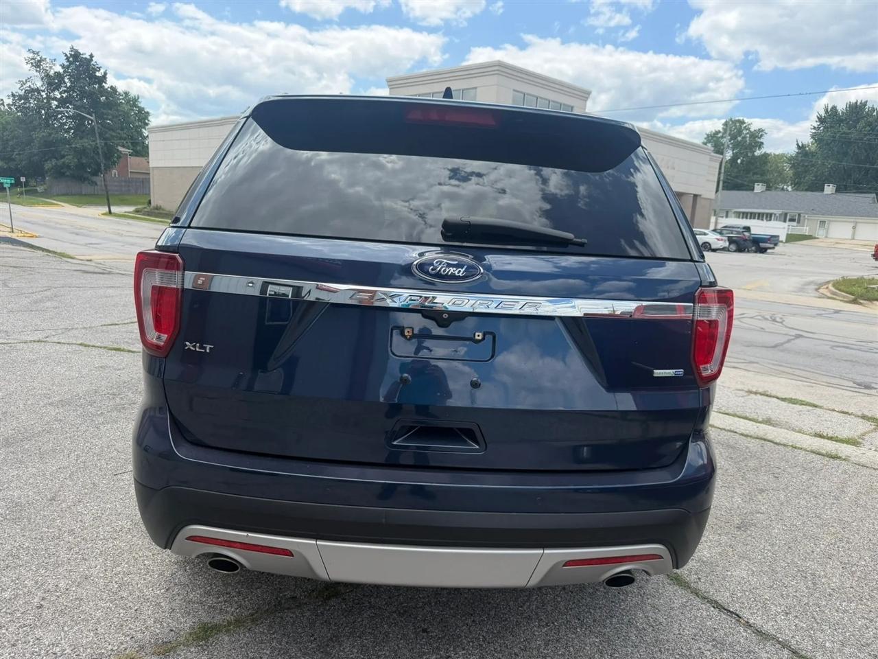 Ford Explorer  2016