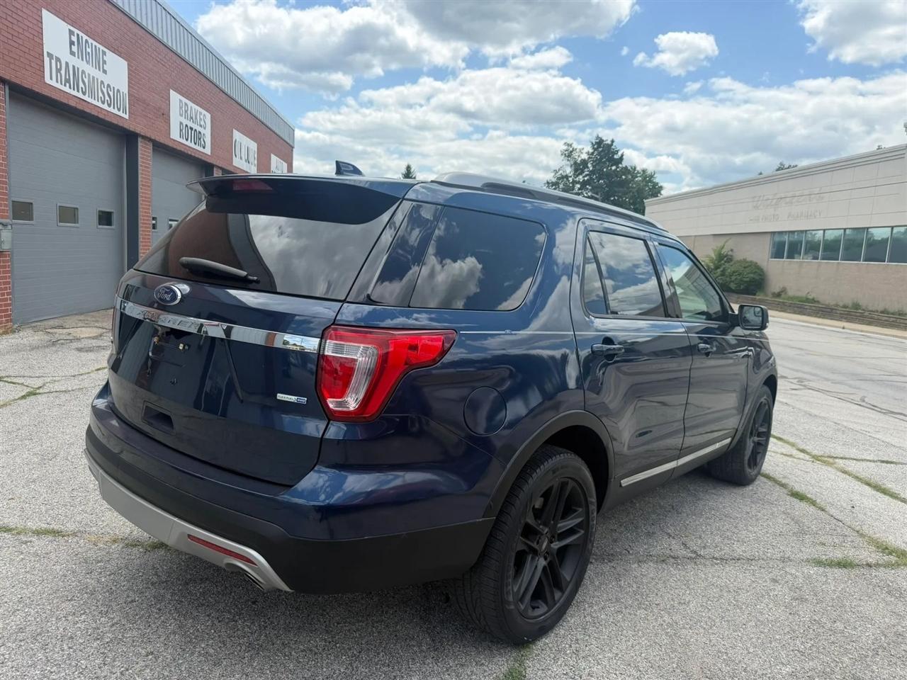 Ford Explorer  2016