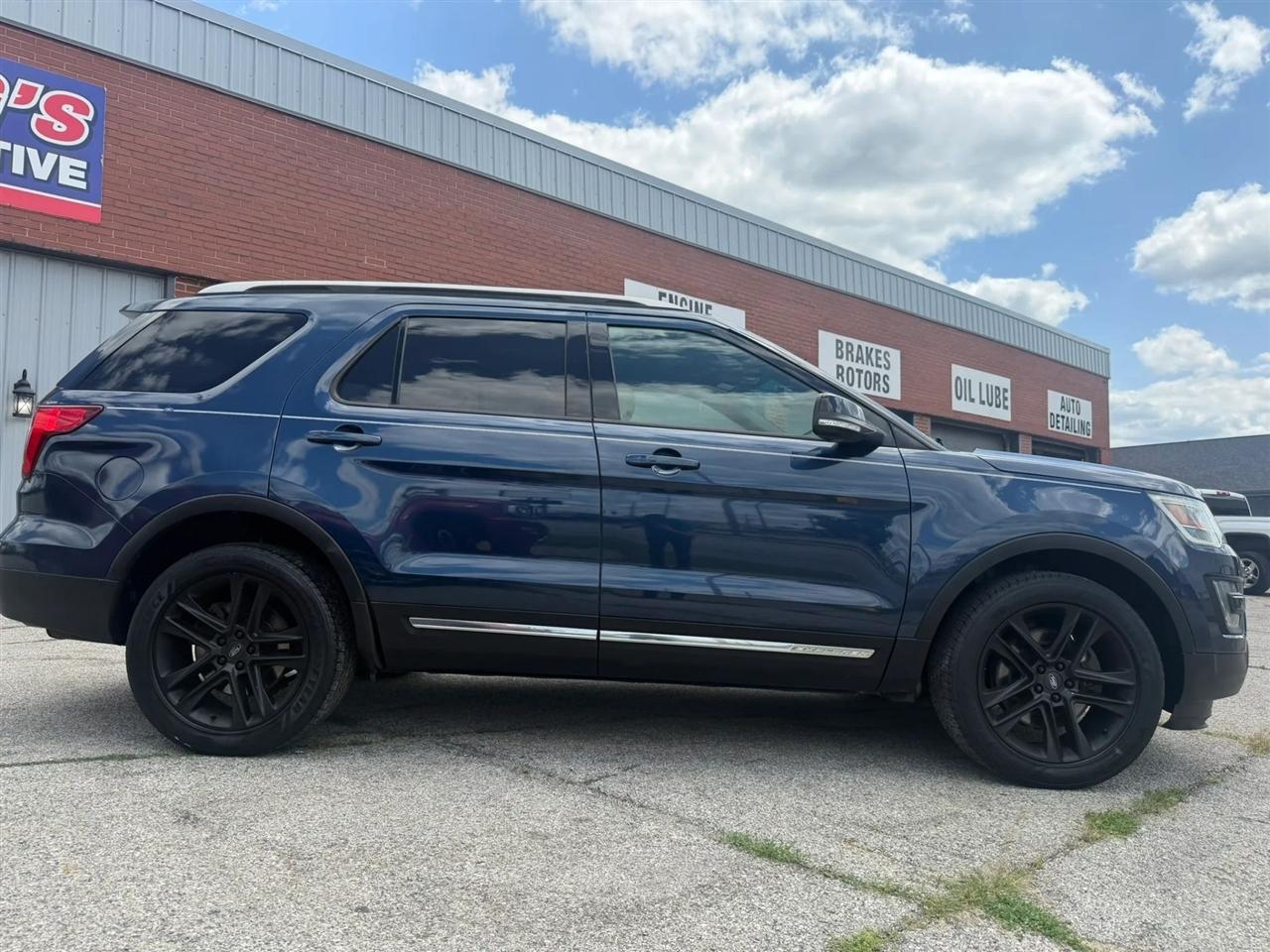 Ford Explorer  2016