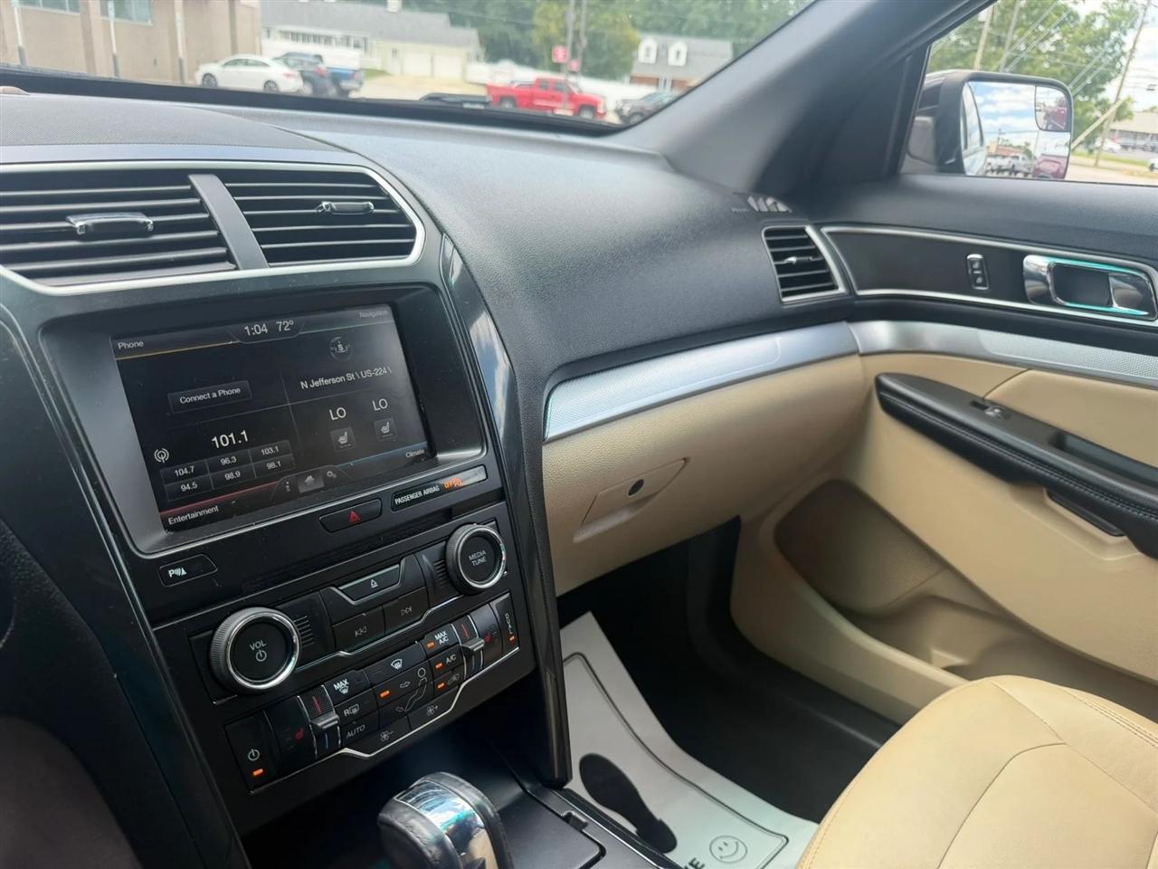 Ford Explorer  2016