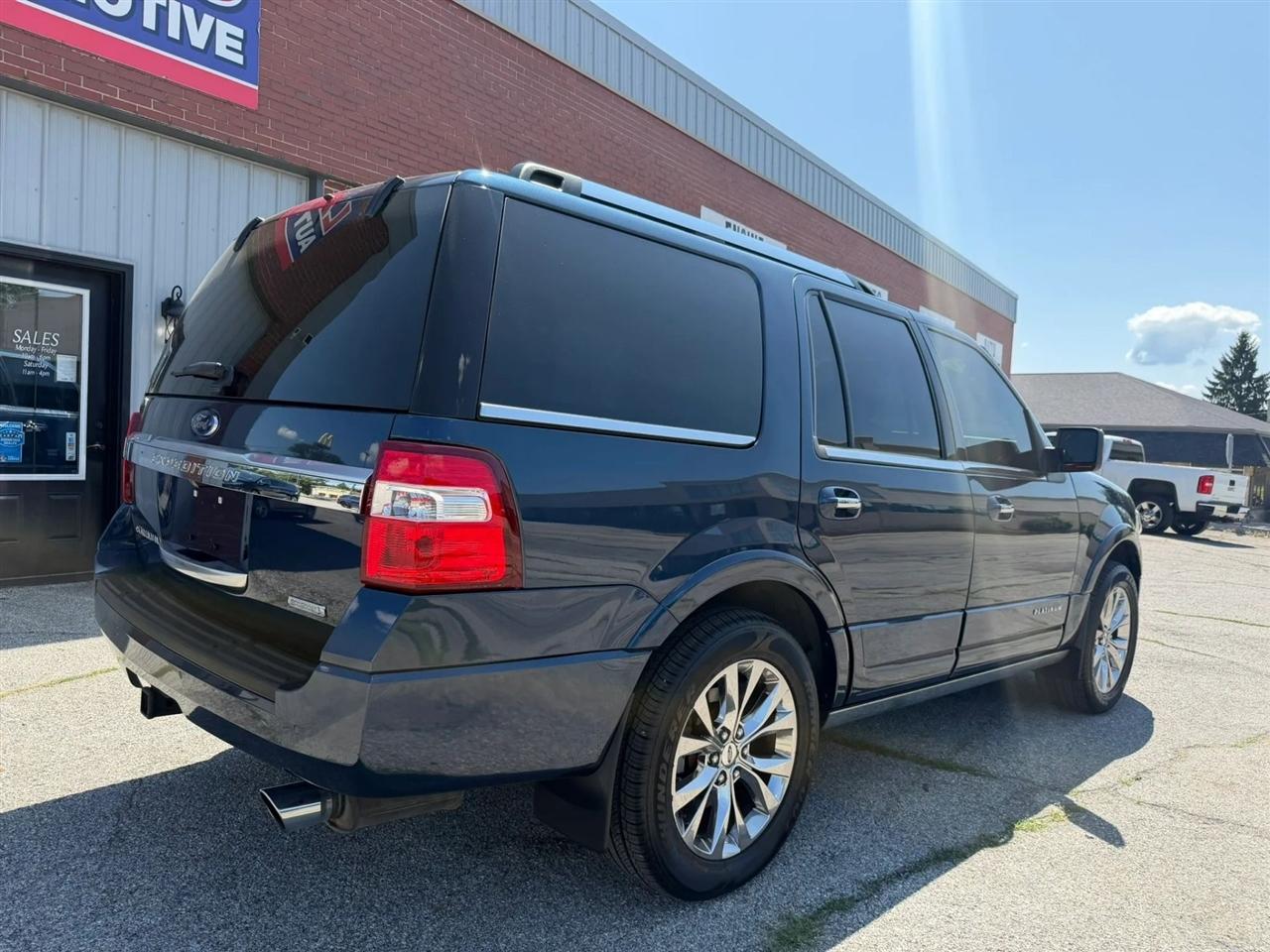Ford Expedition  2017