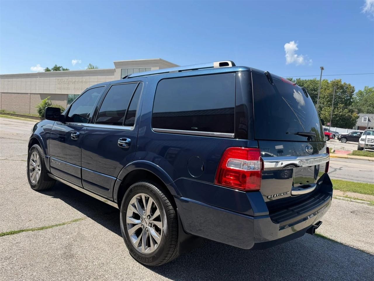 Ford Expedition  2017