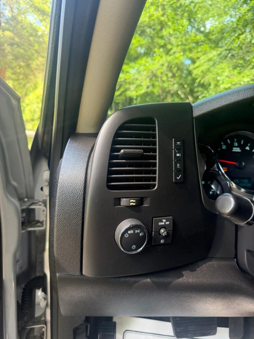 Chevrolet Silverado 1500  2012
