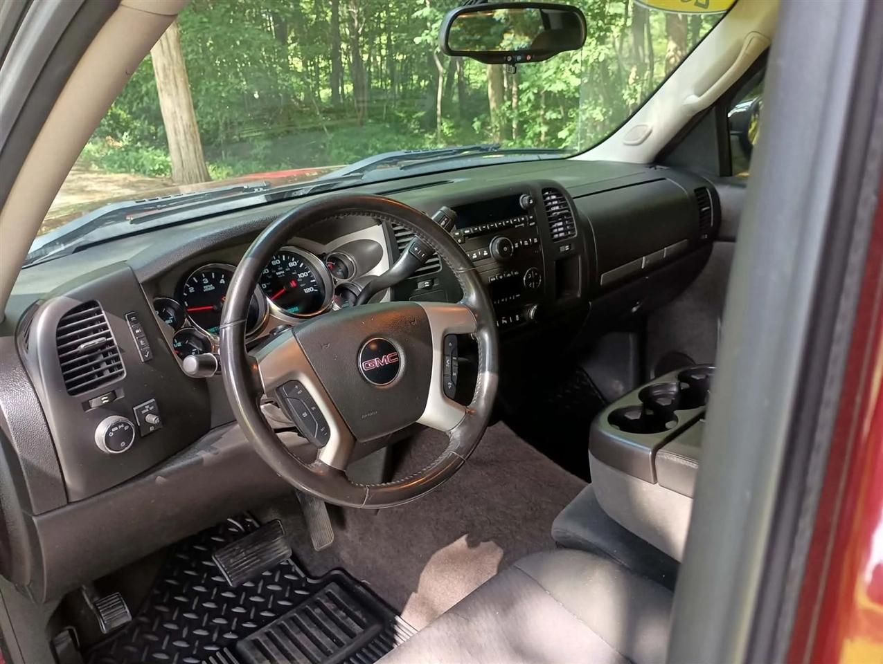 GMC Sierra 1500  2013
