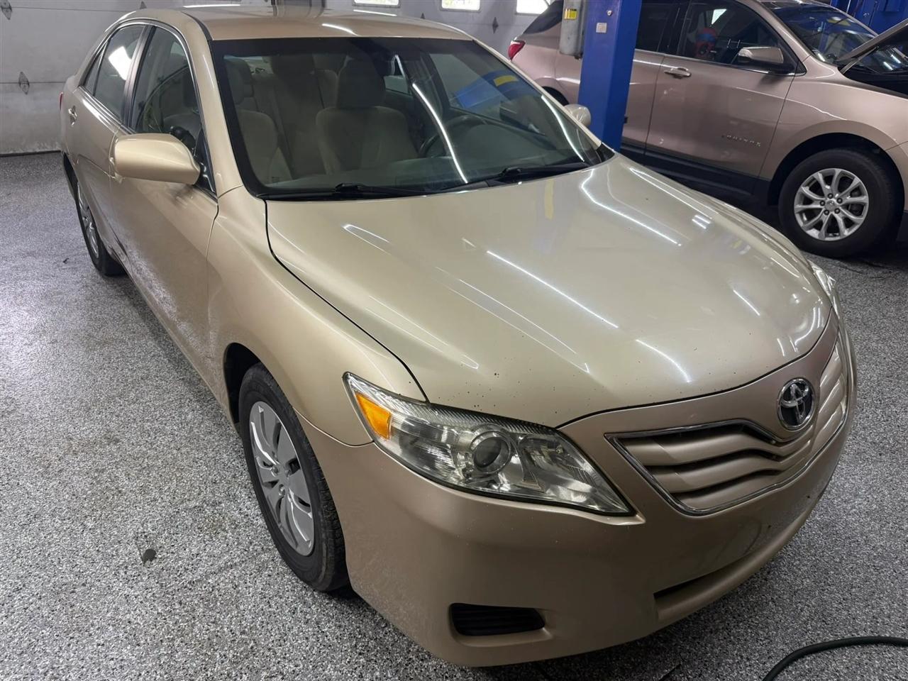 Toyota Camry  2010