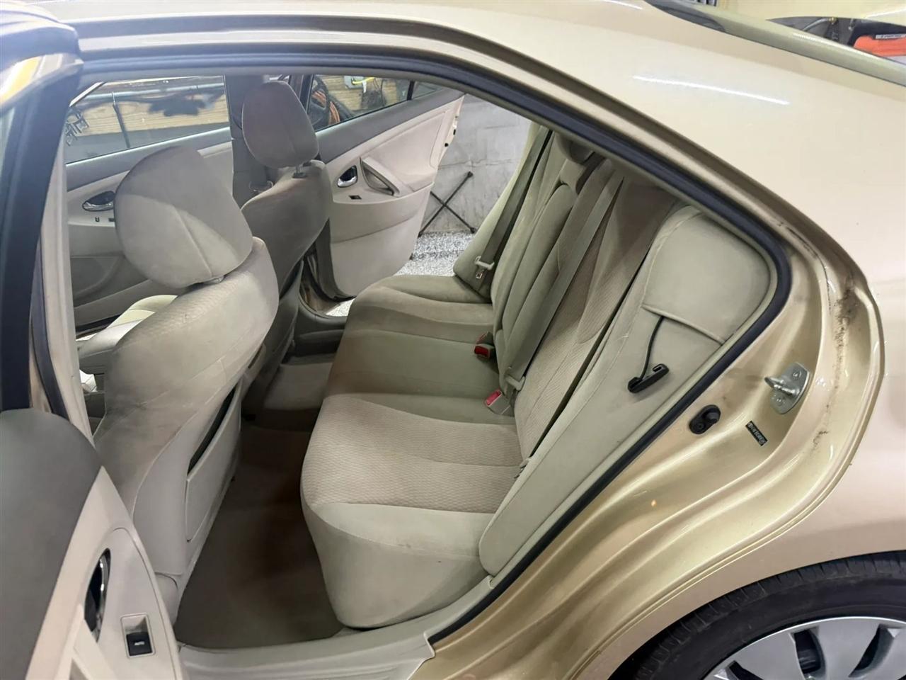 Toyota Camry  2010