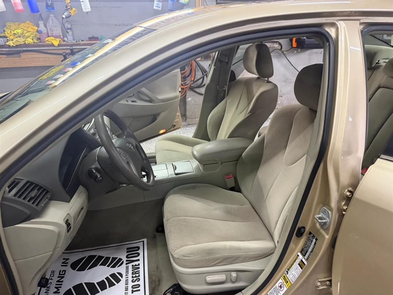 Toyota Camry  2010