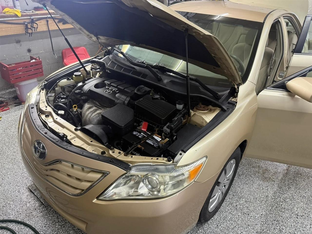 Toyota Camry  2010