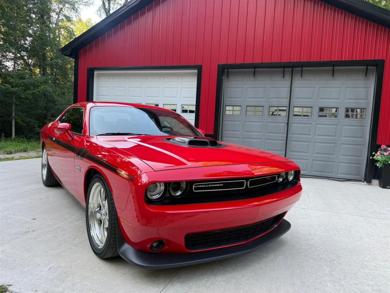 Dodge Challenger  2019