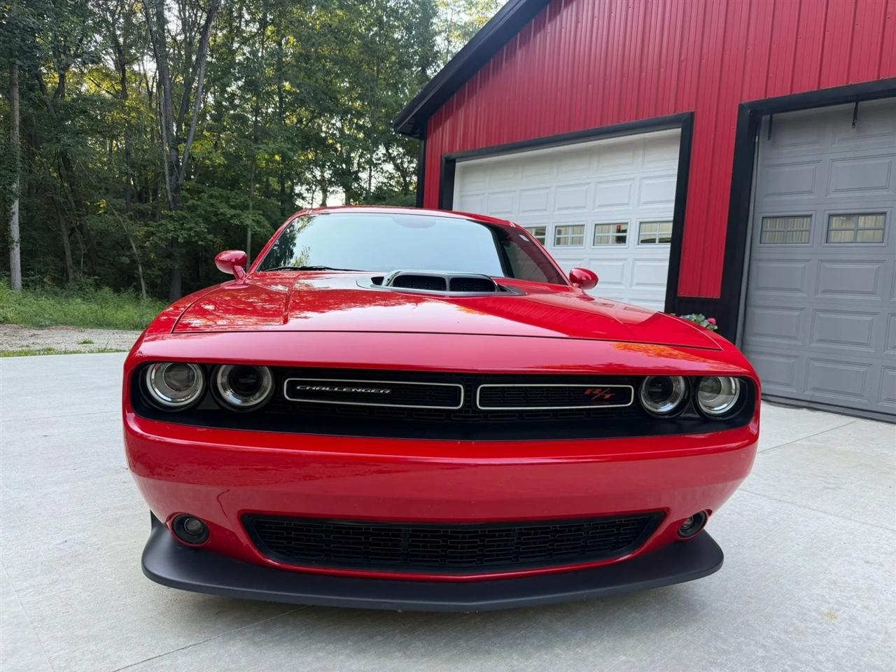 Dodge Challenger  2019