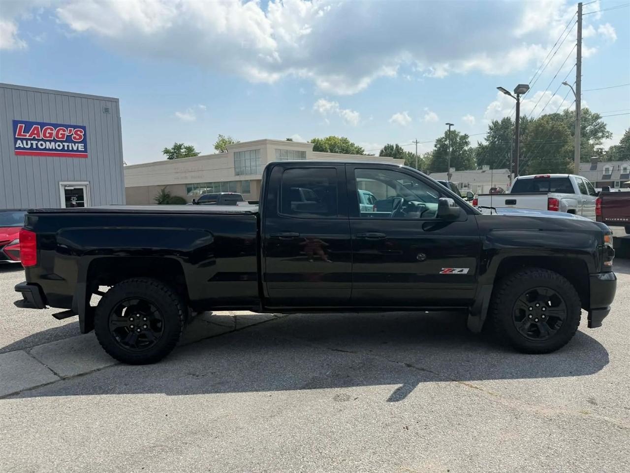 Chevrolet Silverado 1500  2017