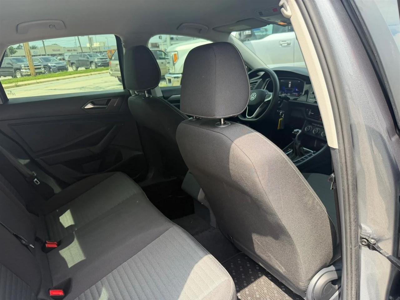 Volkswagen Jetta  2024